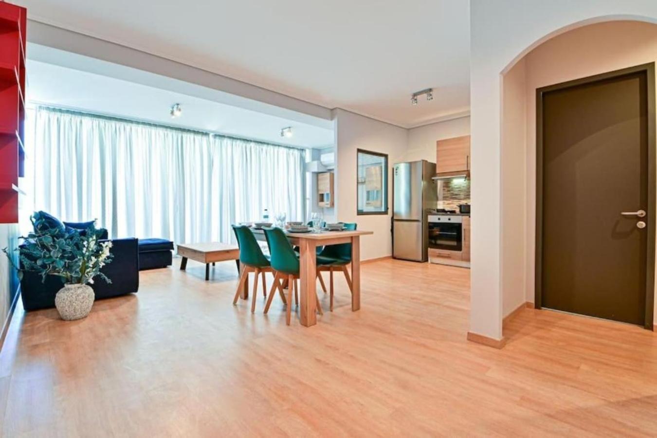Cozy Apartment Located On Piraeus Port Area- ภายนอก รูปภาพ